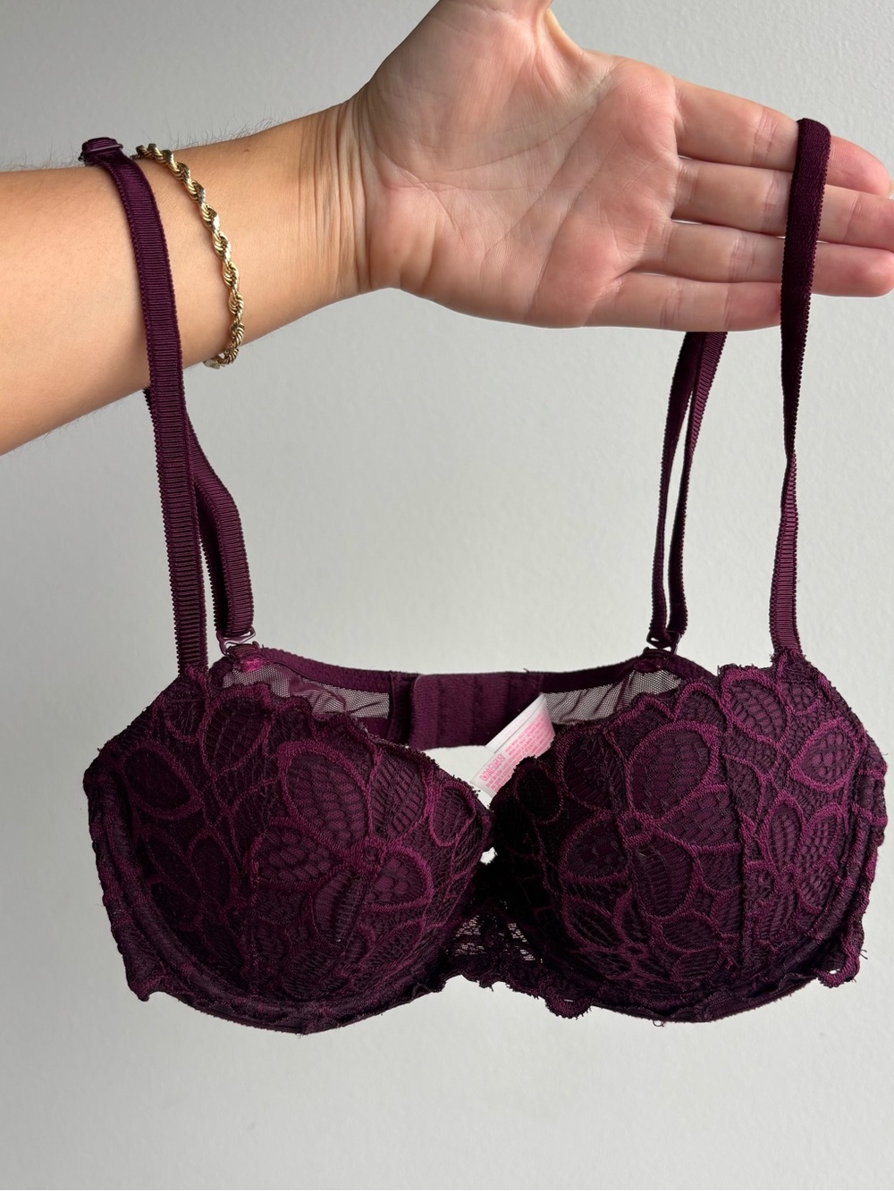 PINK victoriasLace Underwire Bra - Deep Plum